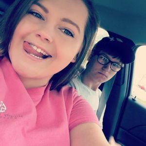 Meet your Posher, Kellie